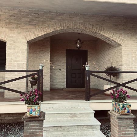 Villa Cipriano Minturno Bagian luar foto