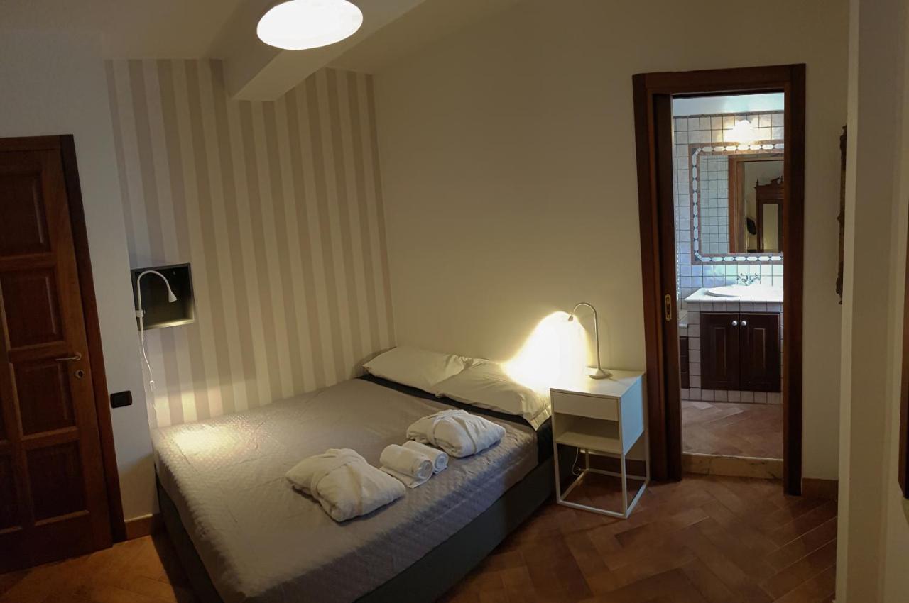 Villa Cipriano Minturno Bagian luar foto